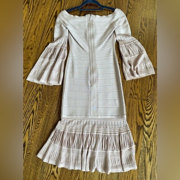 Herve Leger Rose Blush Bandage midi Dress with 3/4 sleeves Size XS - Picture 4 of 7